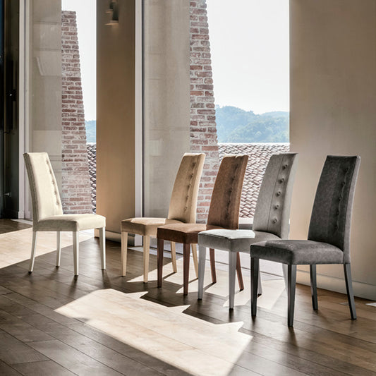 Bellinzona Chair with Buttons