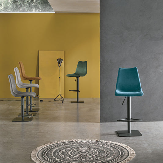Maiorca Height-adjustable Stool