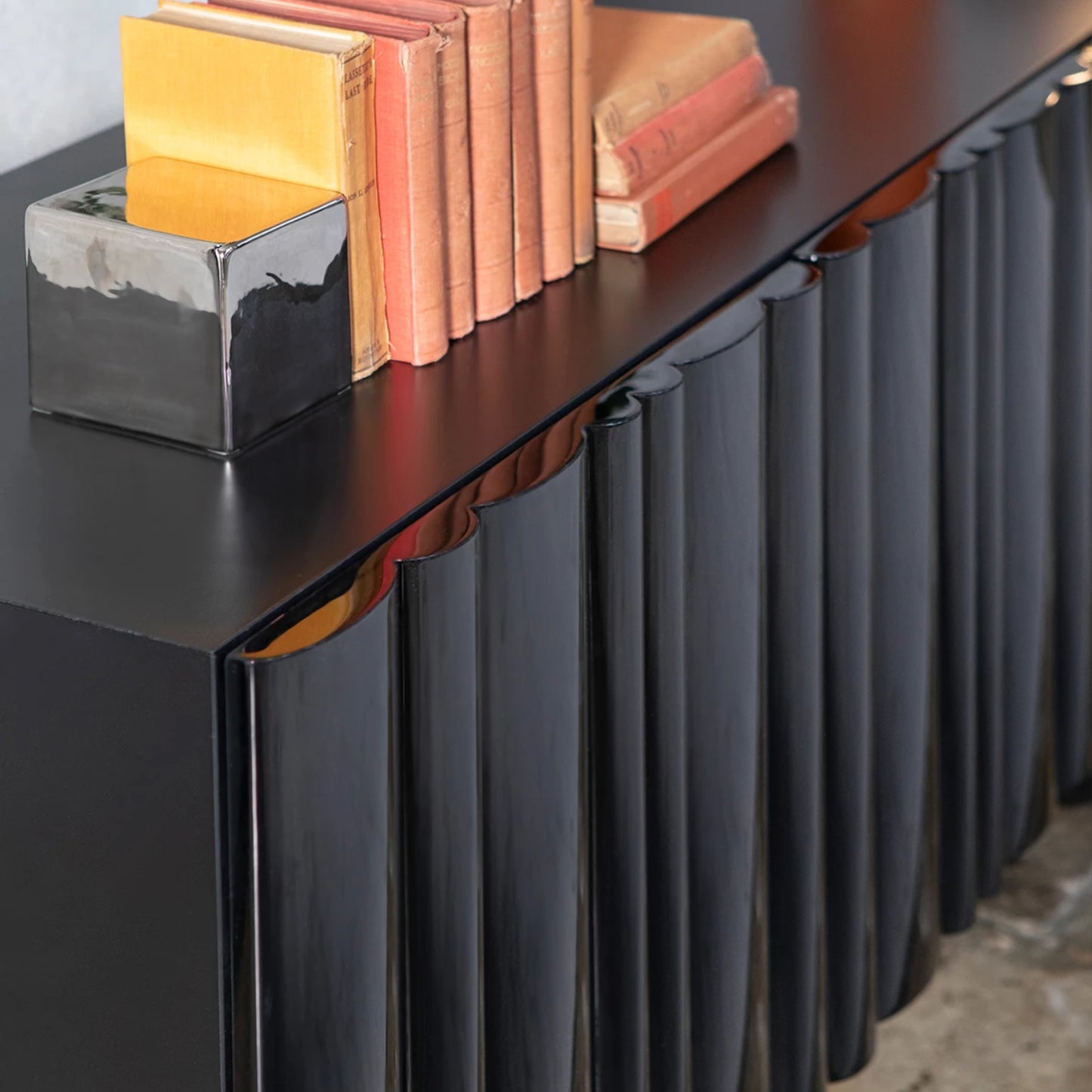 Elegance Curves Bombe Sideboard | Black Lacquered Luxury Storage