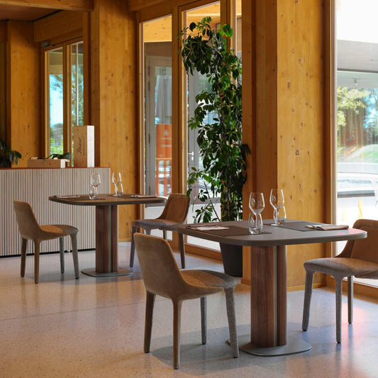 Lepel Smooth Chair – Elegant Upholstered Dining Seating