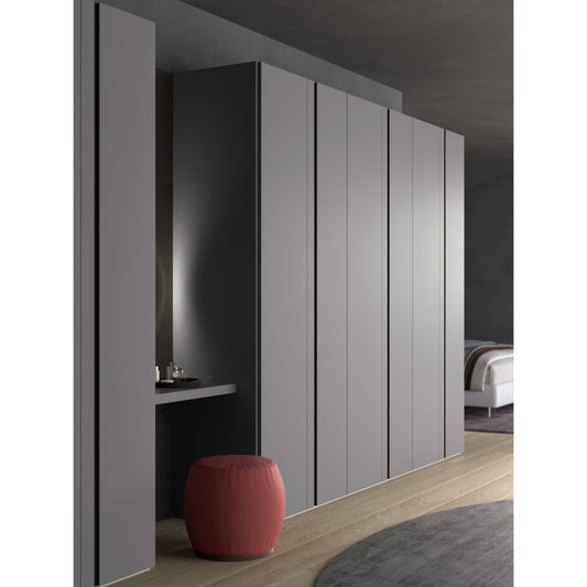 Night 14 Hinged Wardrobe with Aries Doors