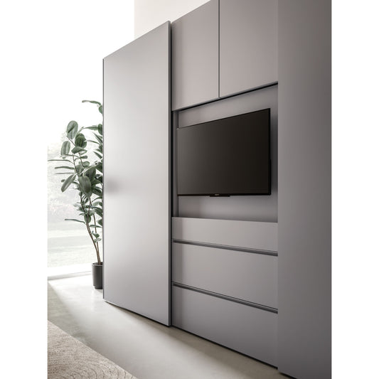 Night 25 Sliding Wardrobe with Gola Doors
