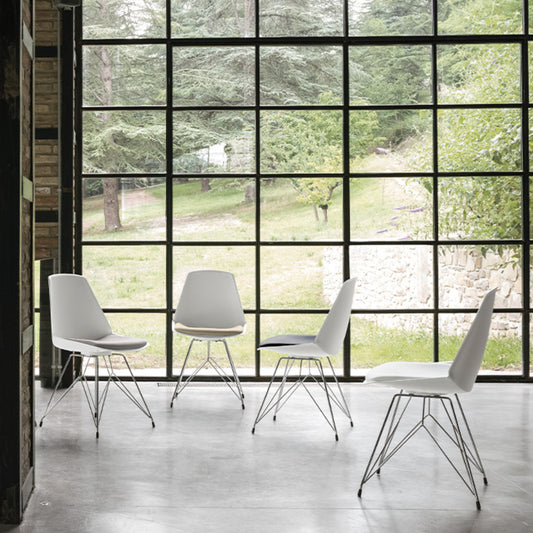Valencia Chair with Polypropylene Shell