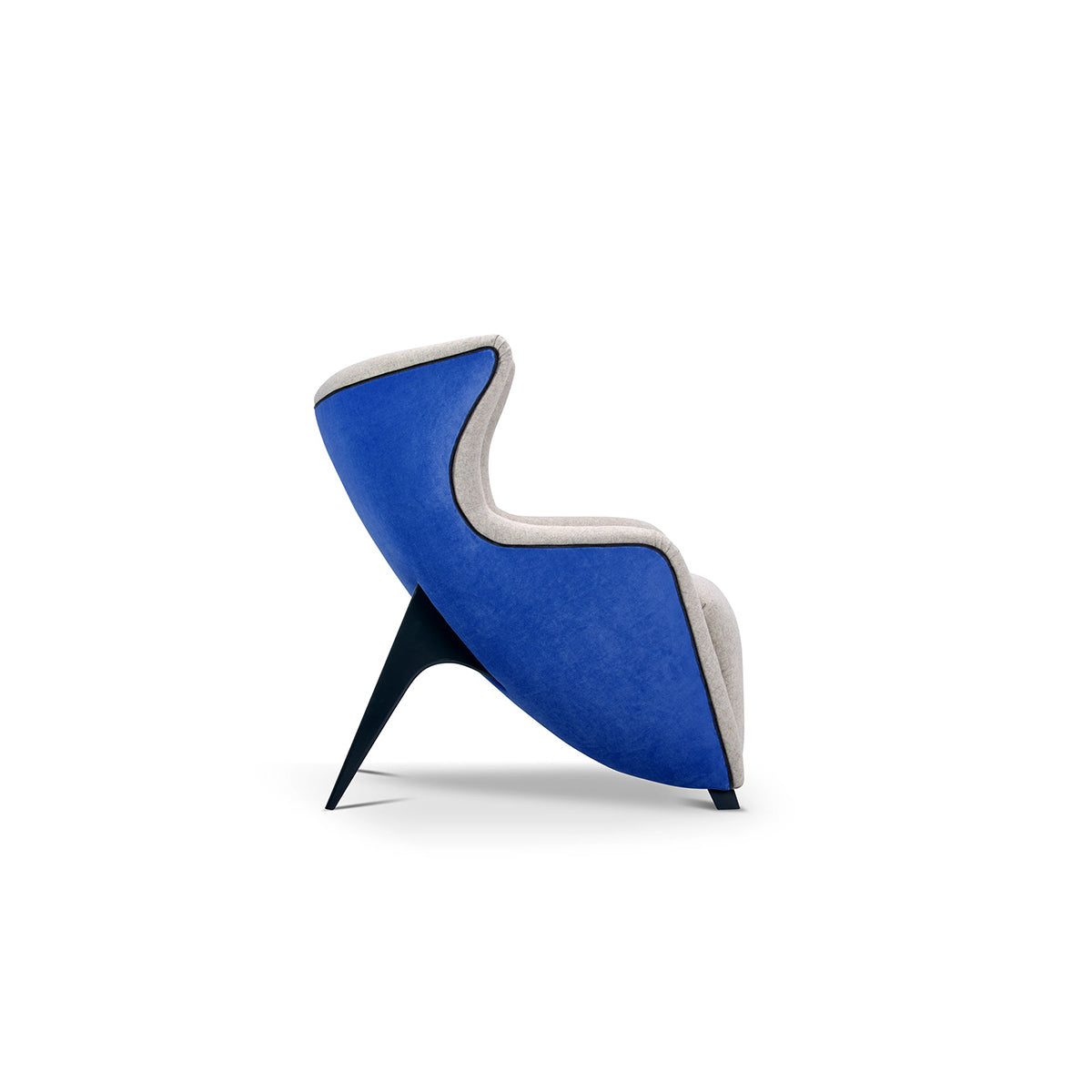 Gea Armchair with Wings by Adrenalina - by Giovanni Tommaso Garattoni