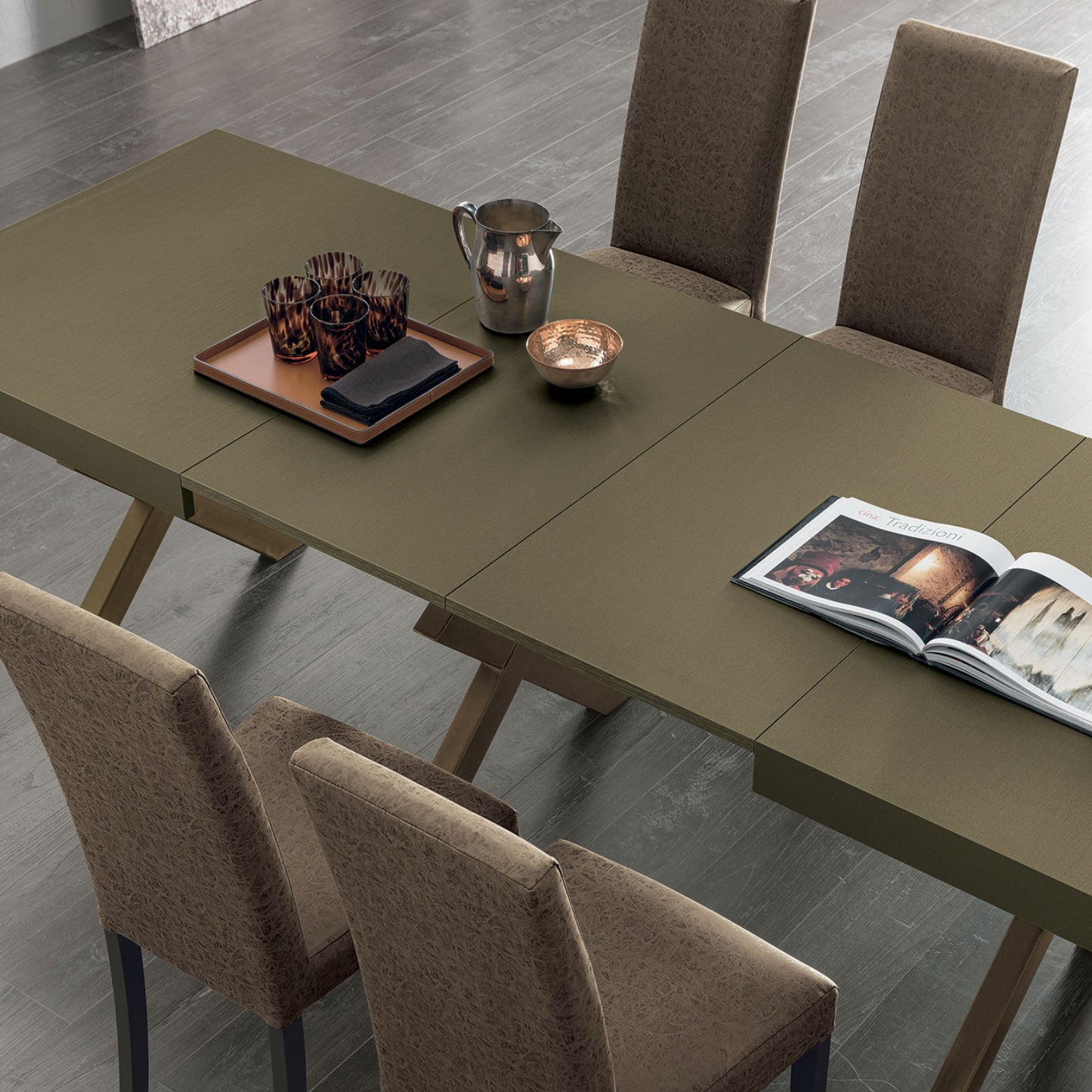 Ettore Extendable Table by Target Point