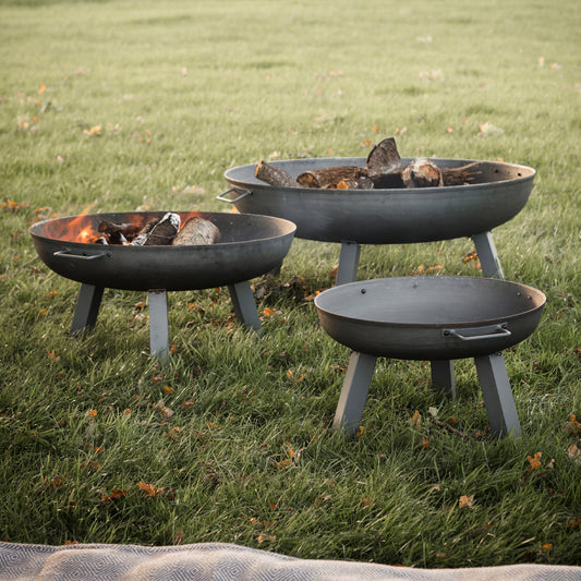 Foscot Fire Pit Medium Cast Iron by Garden Trading