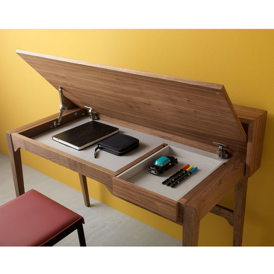 Pad Writing Desk by Compar