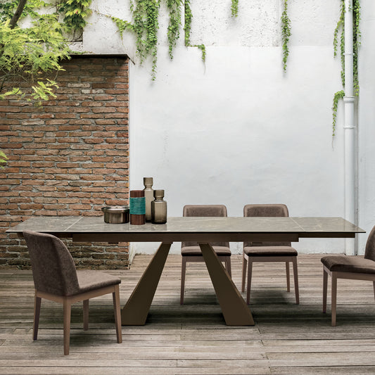 Taurus Extendable Table by Target Point