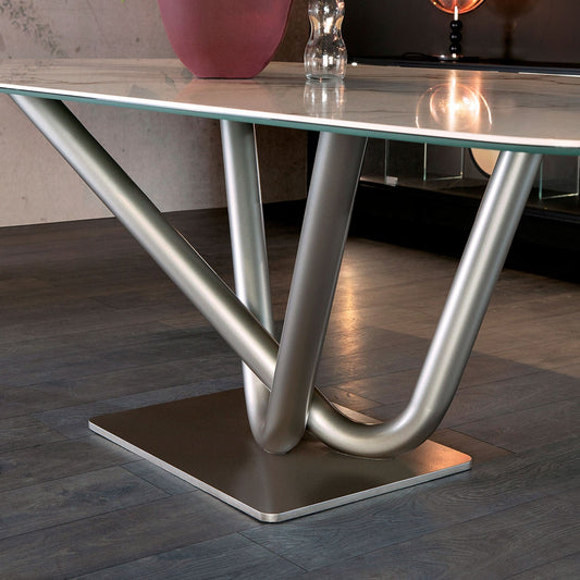 Victory Table by Tonin Casa