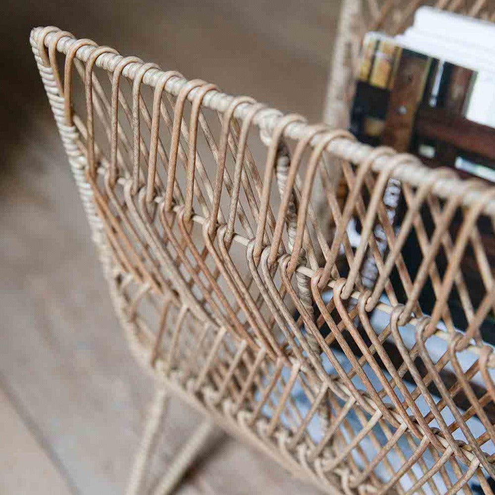 Stylish Hinton Magazine Rack