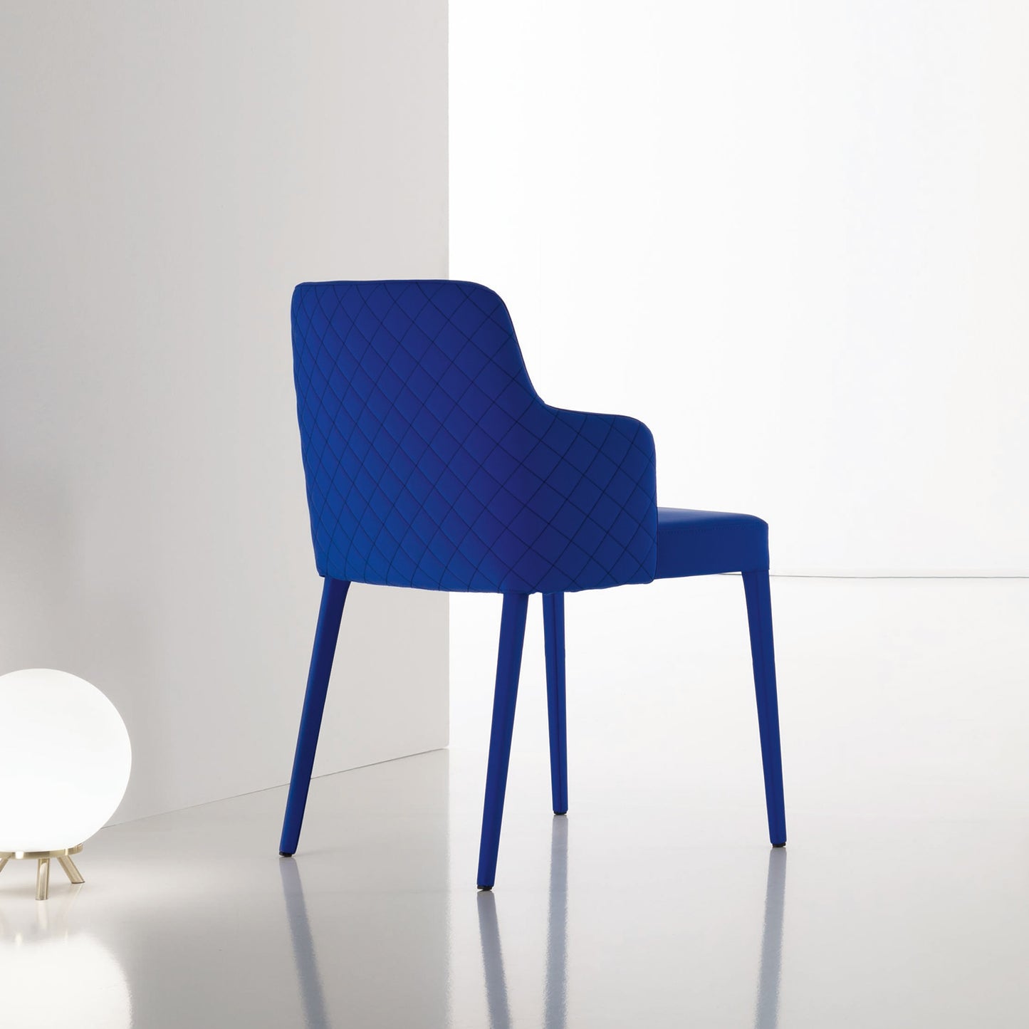 Polly Chair by Compar