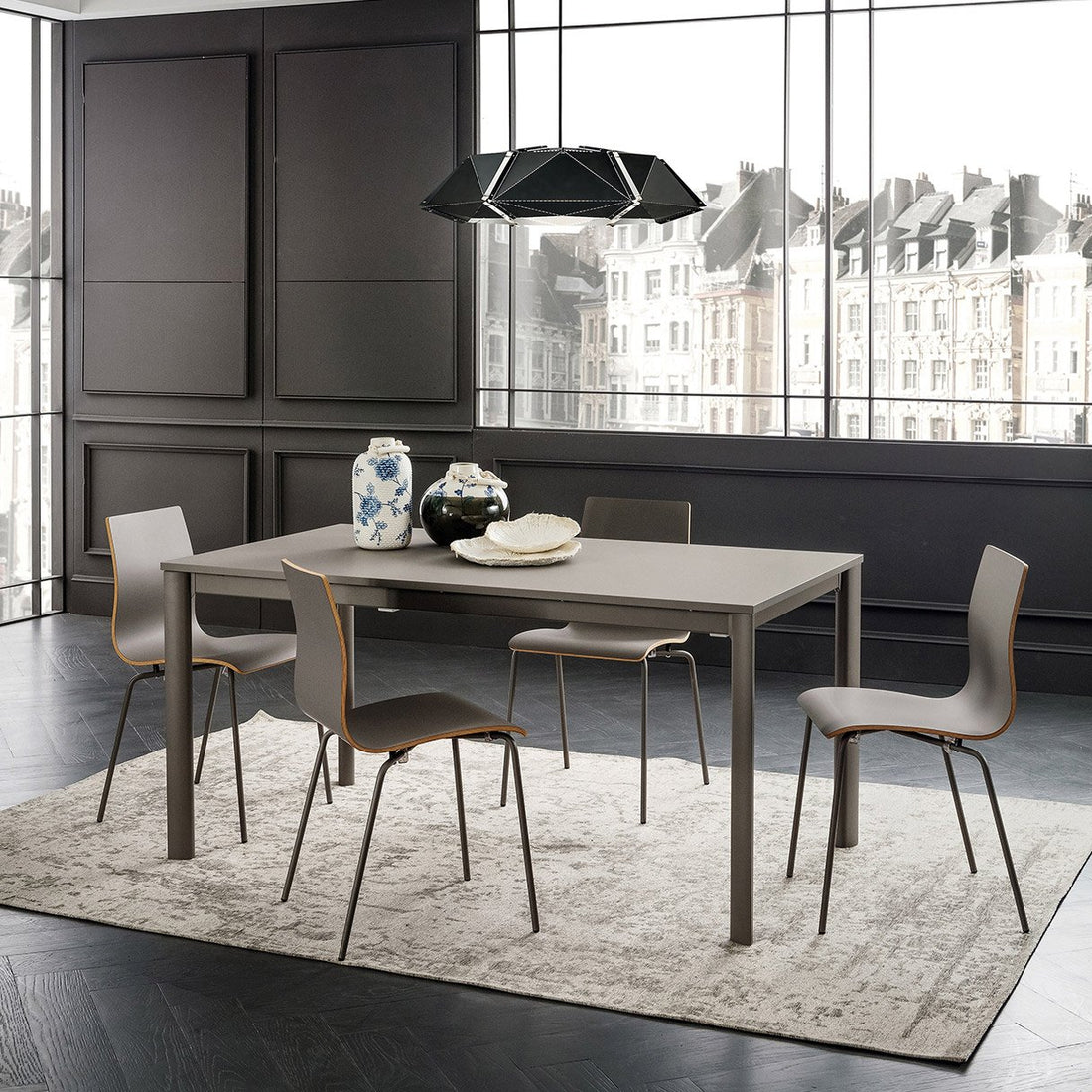 Simple Tricks To Pick The Right Extendable Dining Table