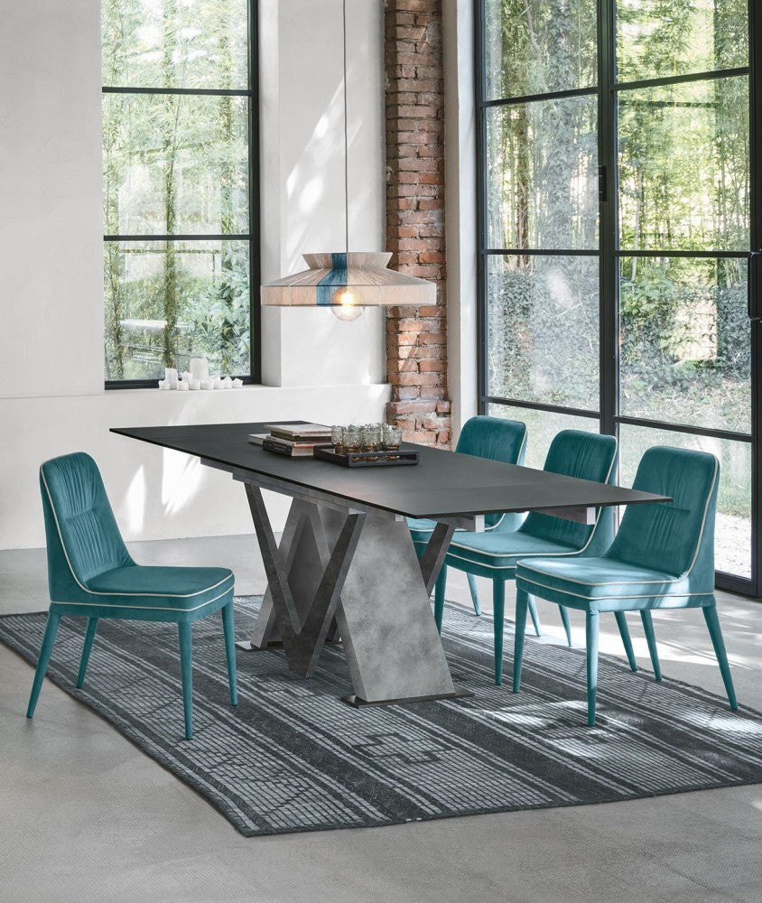 How to Style a Tulip Dining Table