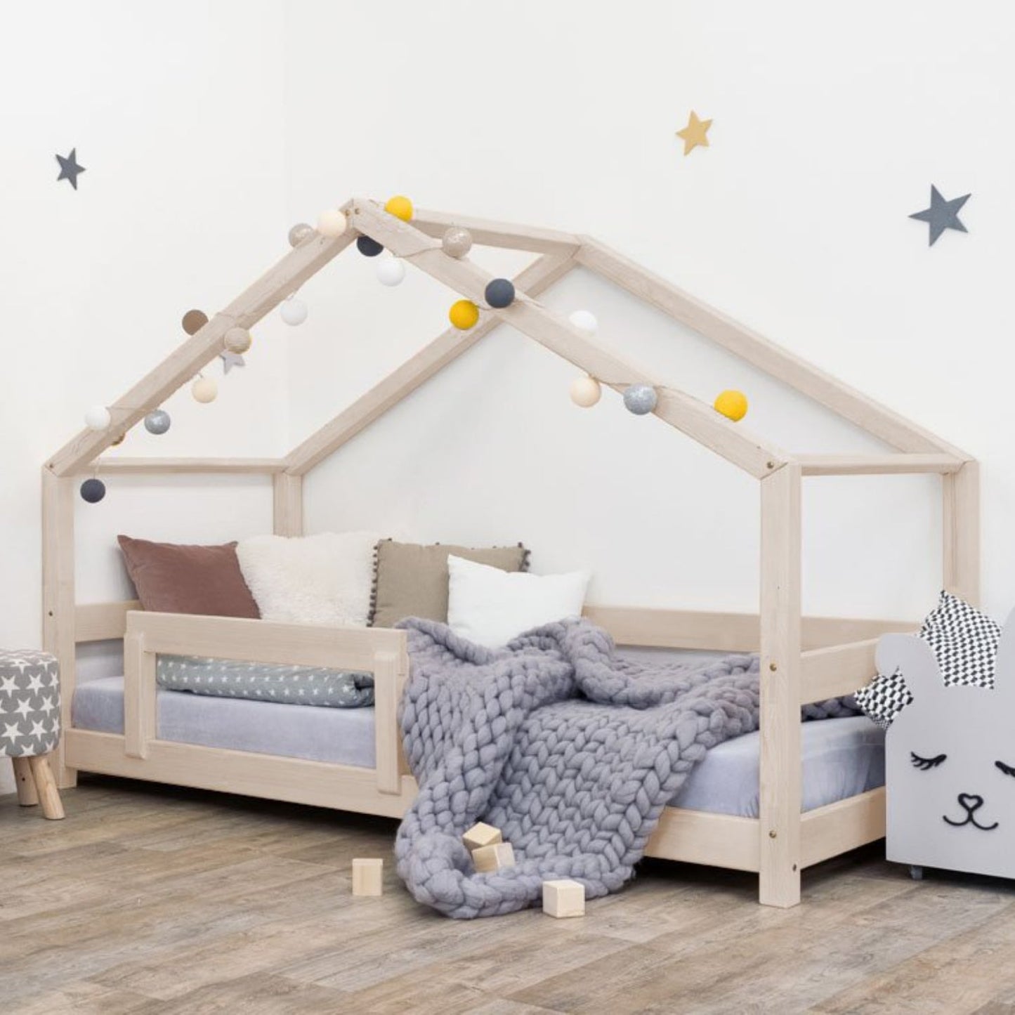 Lucky Children's House Bed with Bed Guard