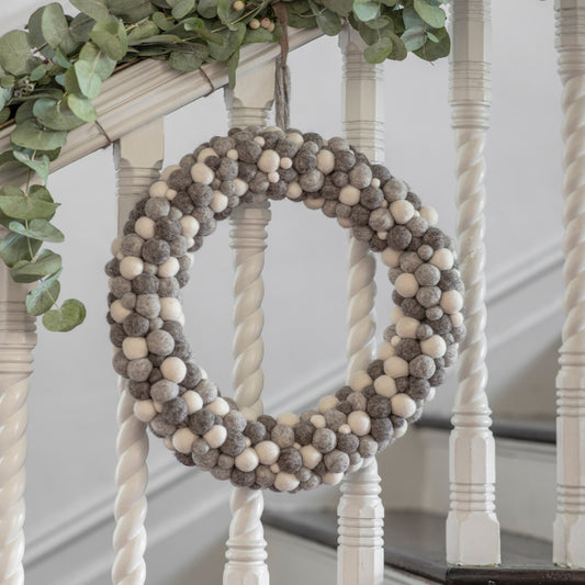 Southwold Grey Mix Wreath by Garden Trading