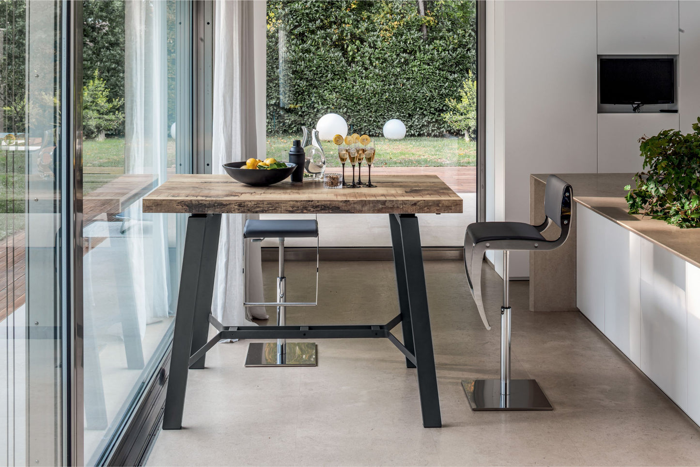 Altacom compact console table in closed position with wood top in modern interior