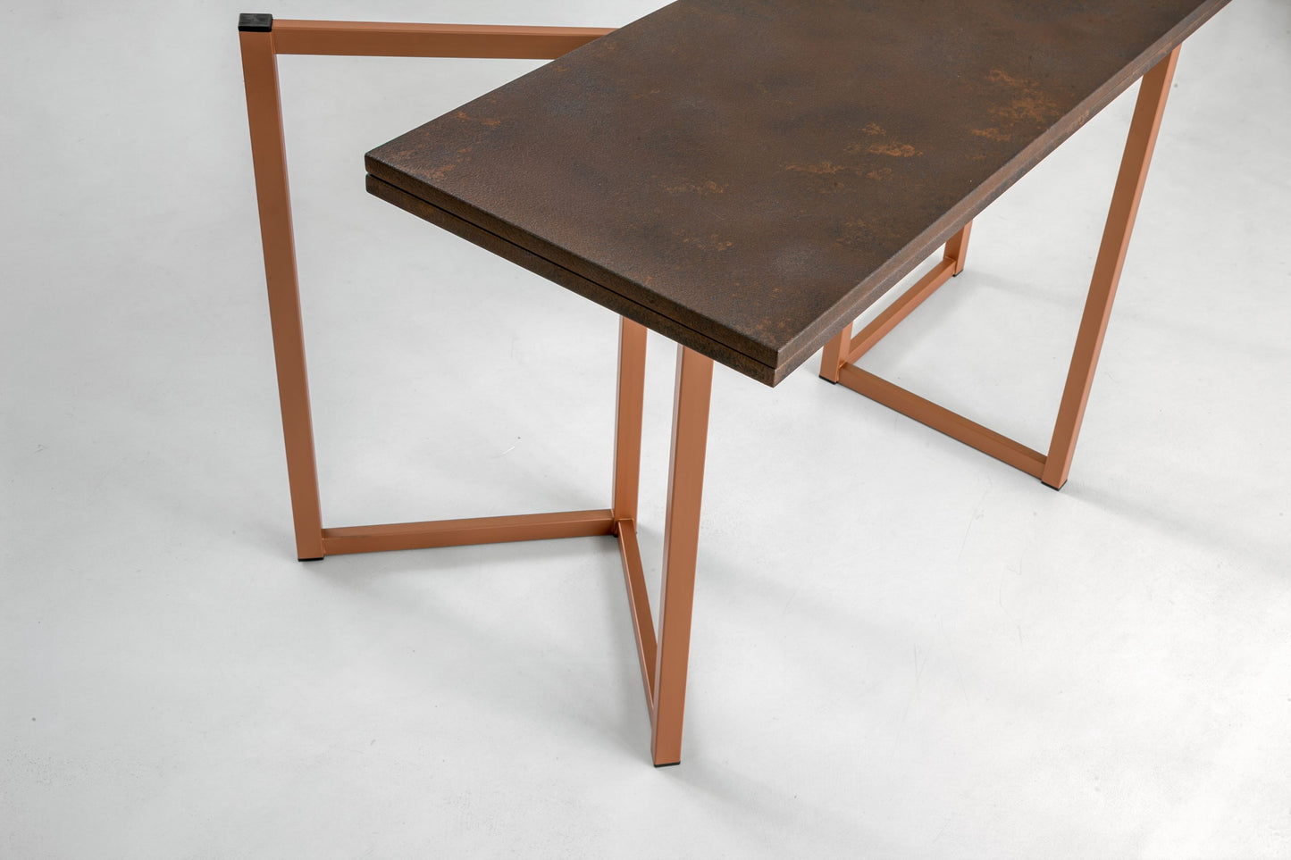 Altacom Flap console table detail showing slim metal frame and compact structure