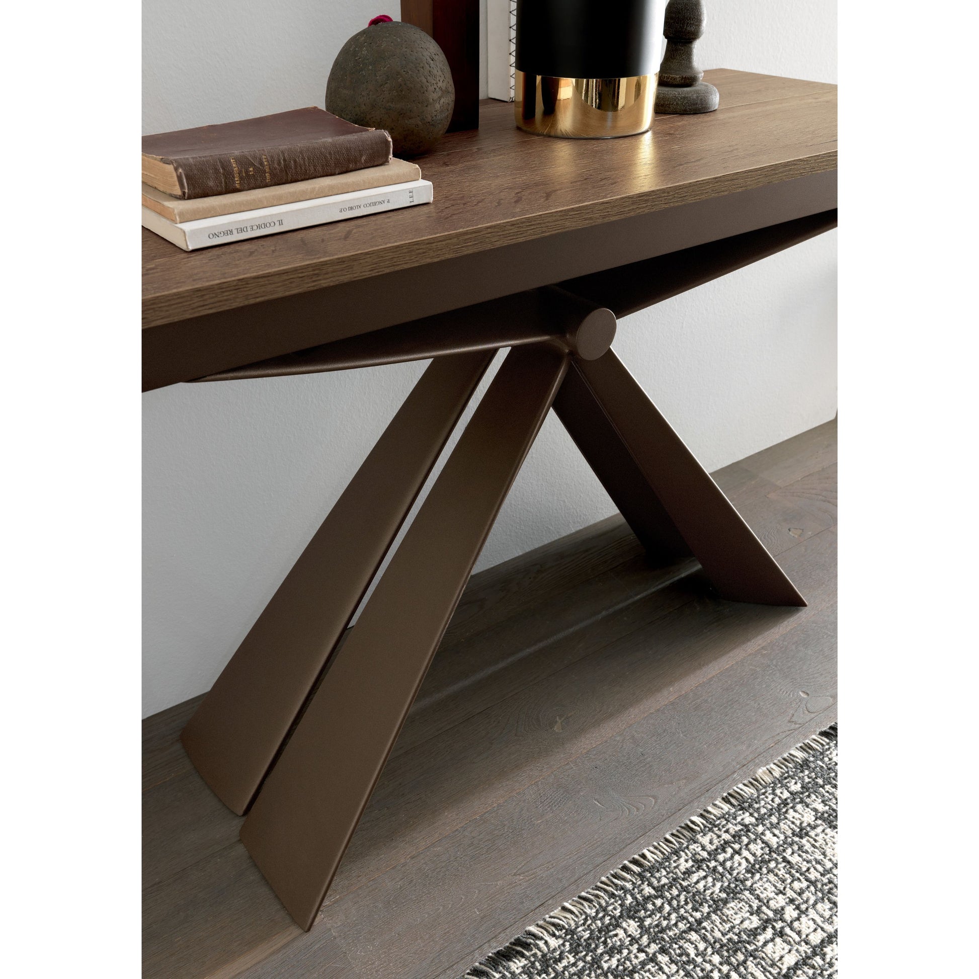 Altacom Genesi transformable table metal base structure and opening mechanism