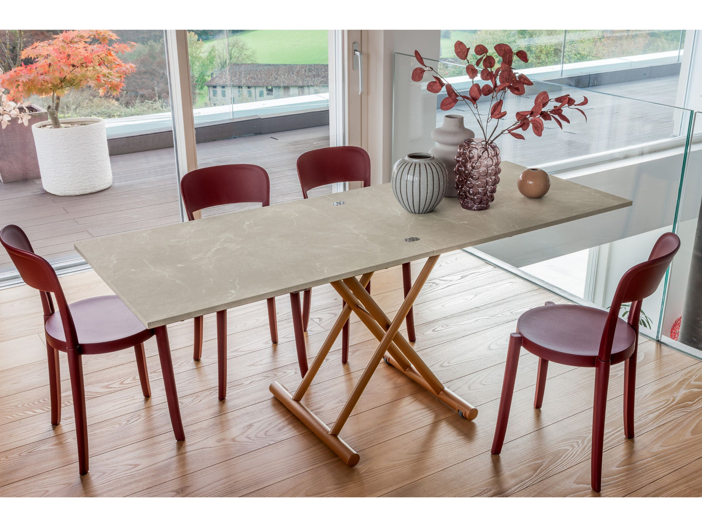 Altacom Gingillo table extended to dining position seating six people