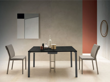 Altacom Quad extendable table in compact closed position for small dining spaces