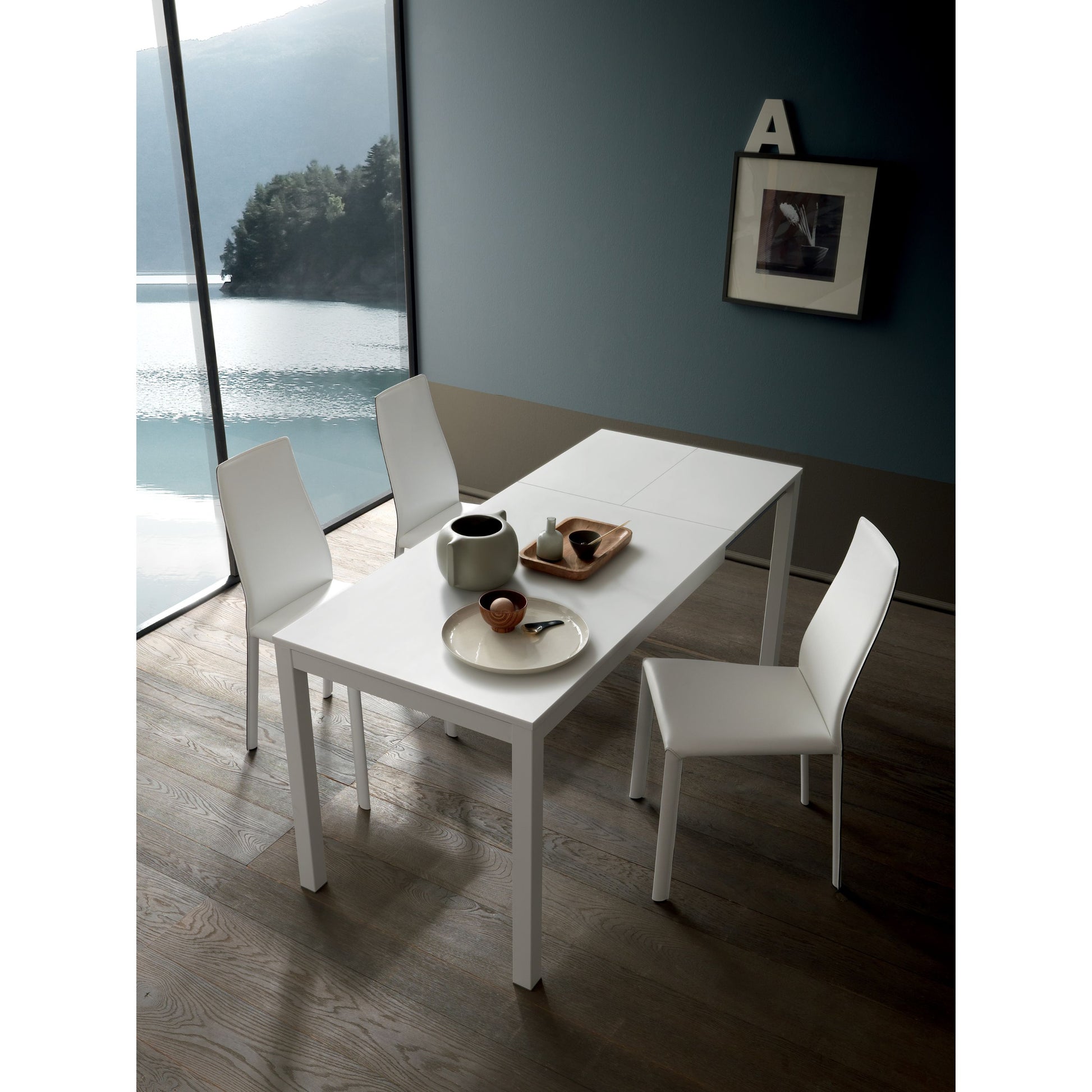 Altacom compact white extendable dining table for small modern interiors