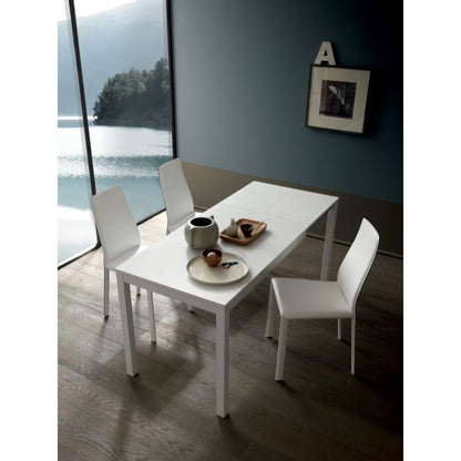 Altacom compact white extendable dining table for small modern interiors