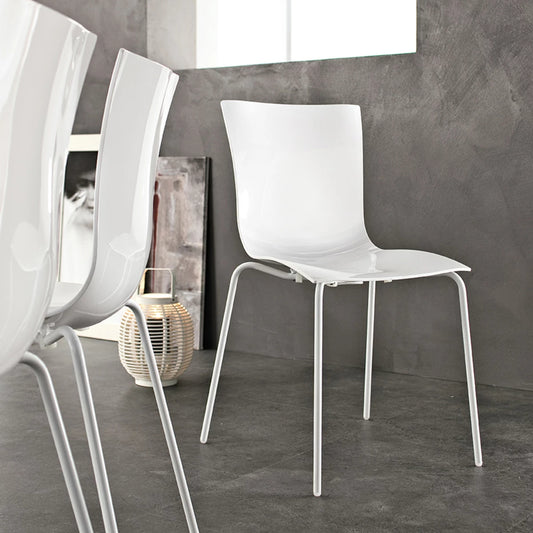 Aria Easy Lightweight & Versatile Chair