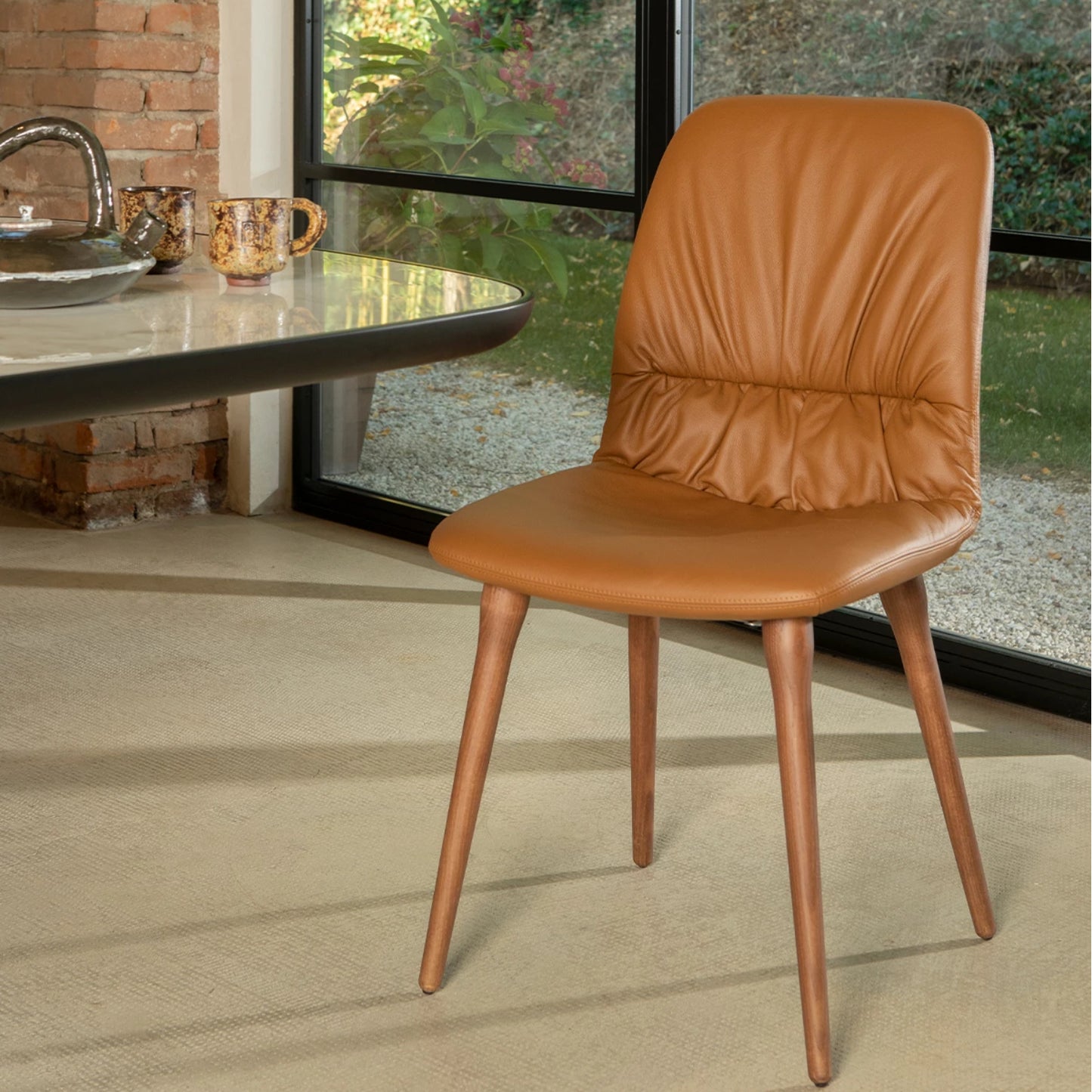 Dafne Comfort Elegant Stylish Design Chair