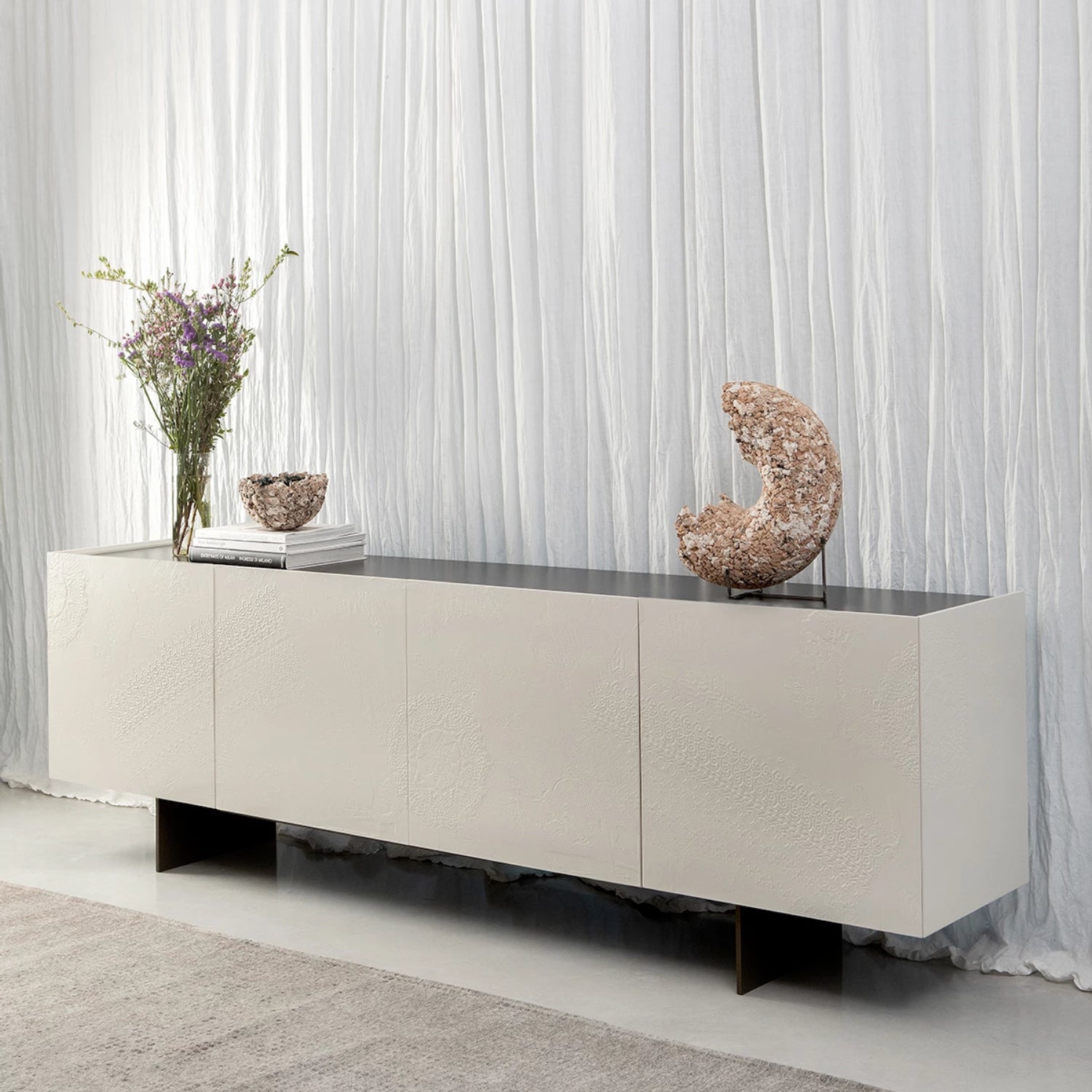 Elegant Pizzo Lace-Effect Sideboard Handcrafted Luxury