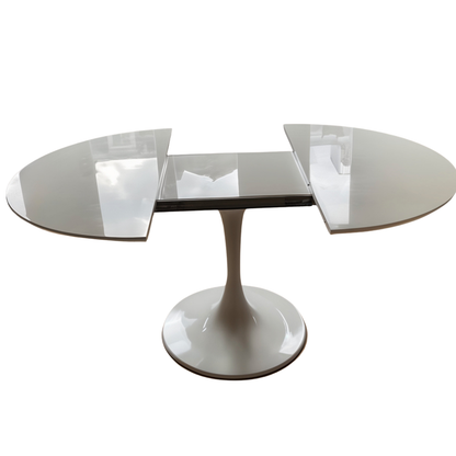 Large Extendable Oval Tulip Dining Table – Saarinen-Inspired Italian Design