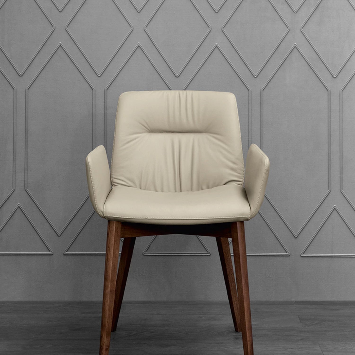 Alexia Luxurious Comfort Chair & Armchair