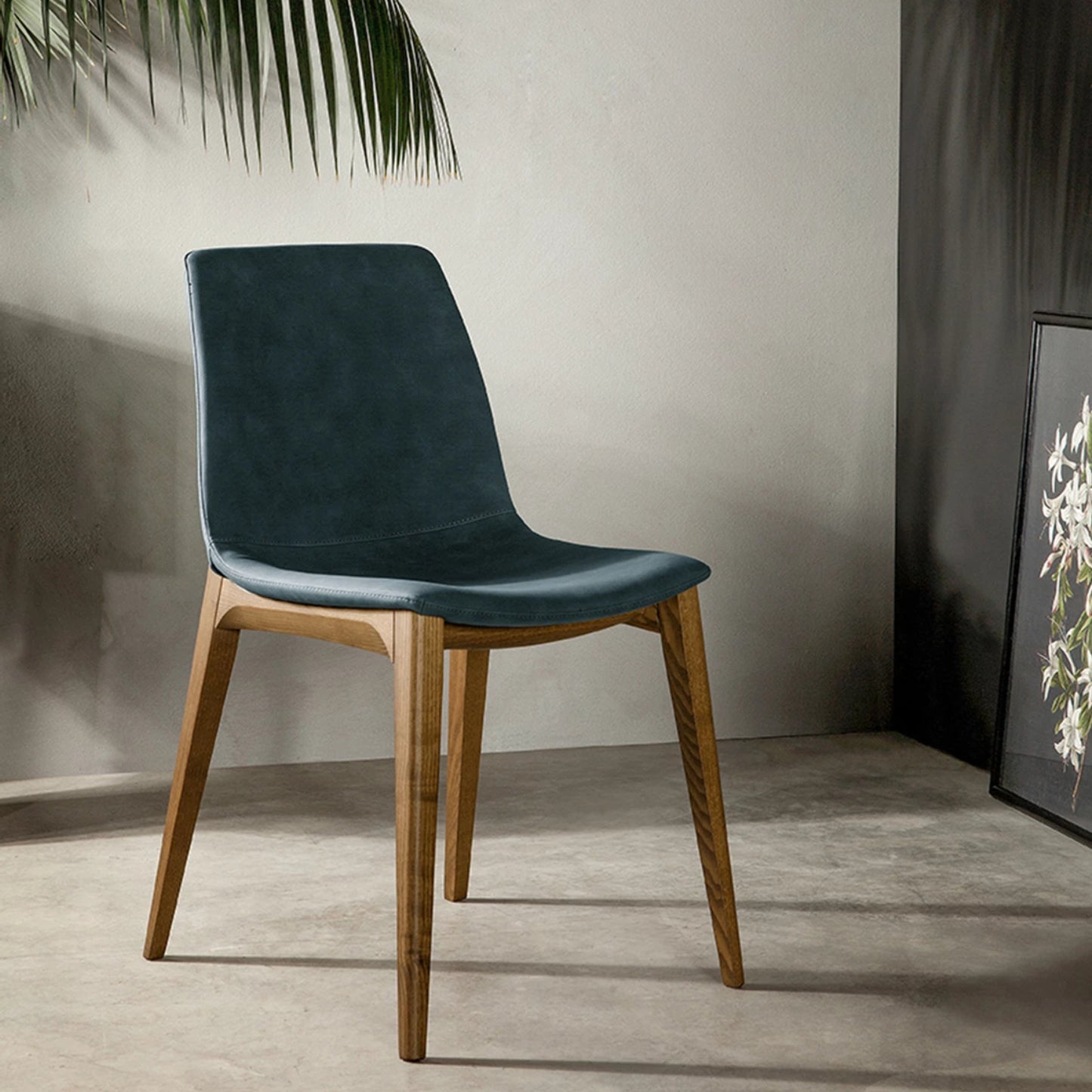 Elegant Aralia Chair Premium Leather & Wood Design