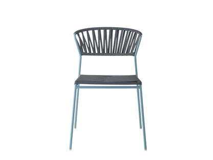 Front view of the Lisa Filò chair with a grey woven rope seat and backrest on a light blue metal frame.