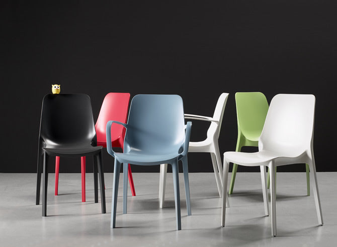 SCAB Hug chair and armchair collection in anthracite, red, blue, linen white and sage green, showcasing the full range of recycled technopolymer seating for indoor and outdoor residential and commercial spaces, Made in Italy