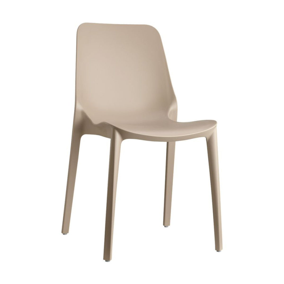SCAB Hug chair in dove grey shown from the side, featuring a minimalist recycled technopolymer shell for stackable indoor and outdoor dining spaces, Made in Italy