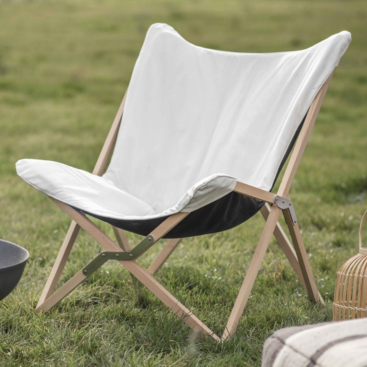 Wimborne Butterfly Outdoor Chair by Garden Trading