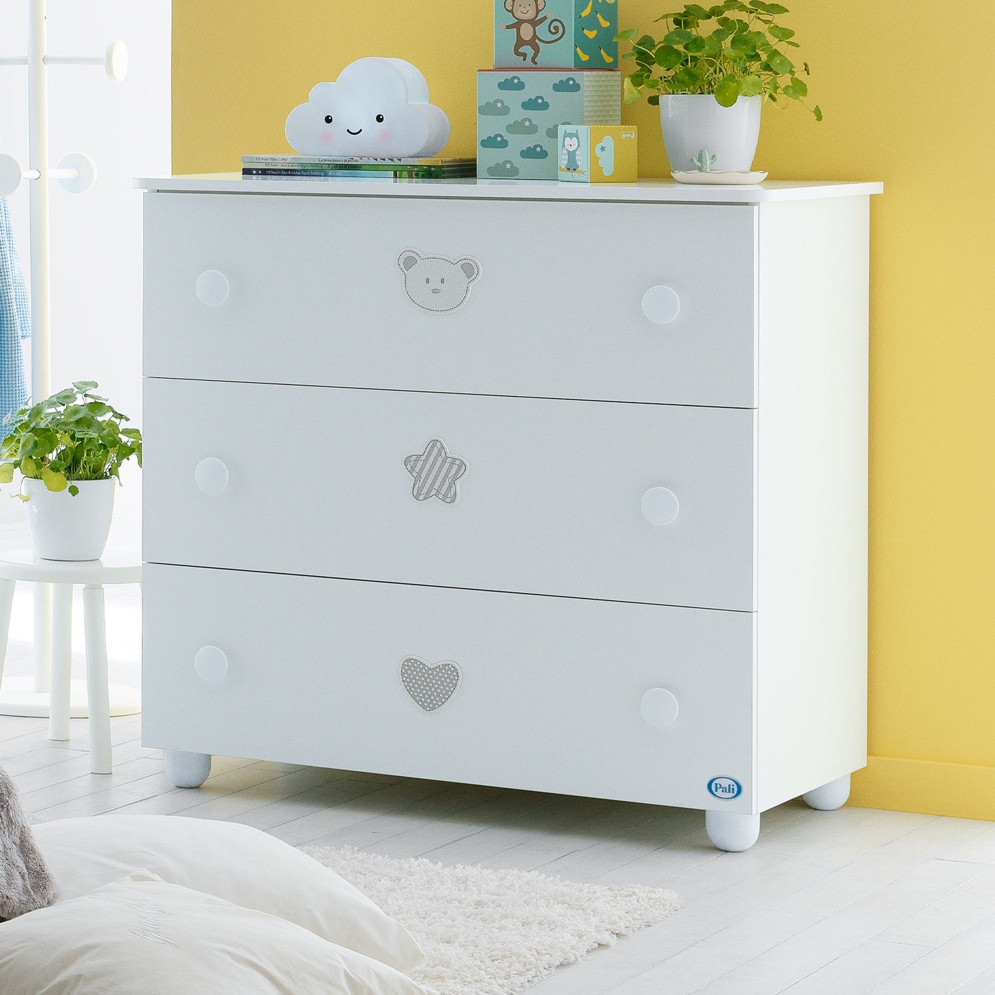 Birillo White Chest of 3 Drawers by Pali