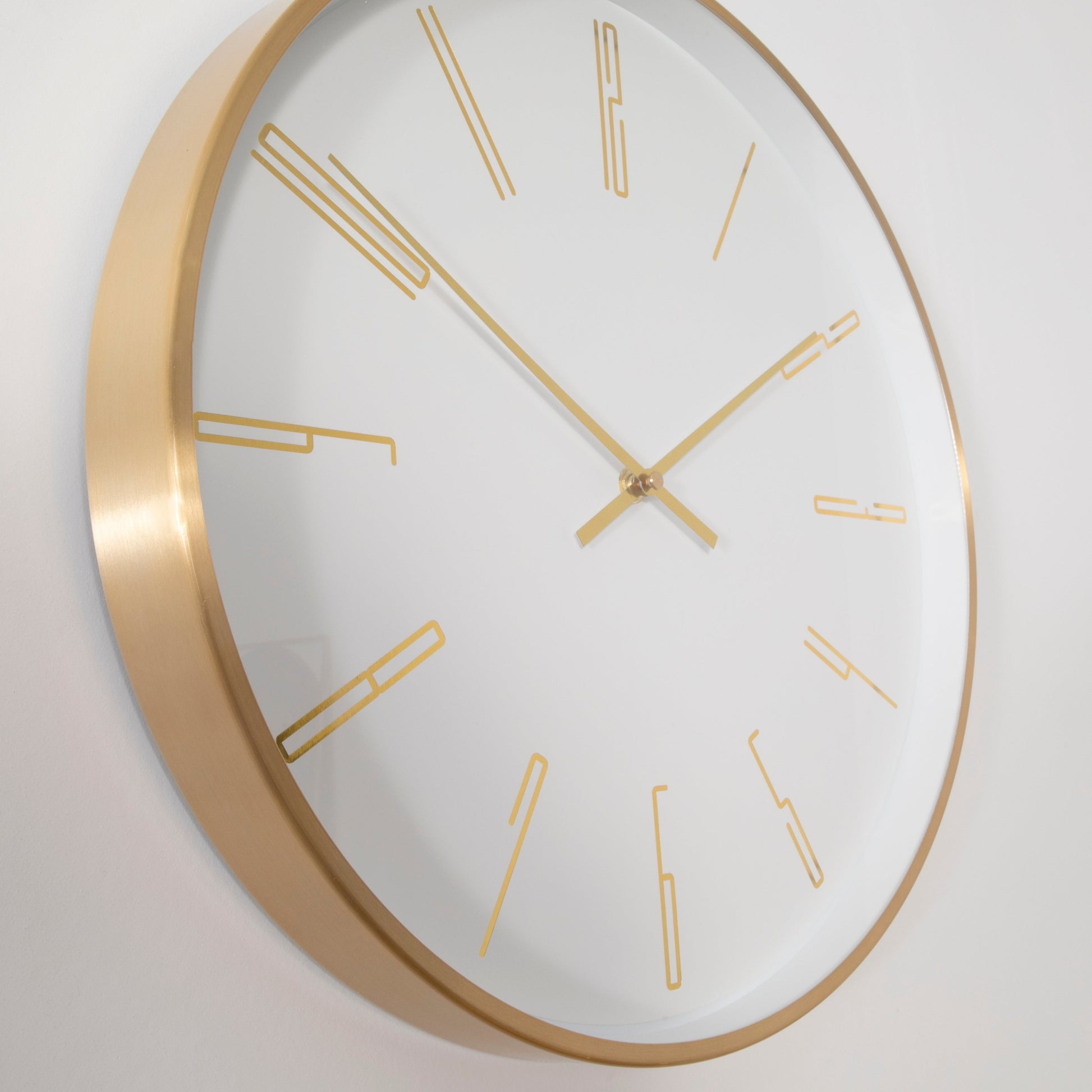 Modern 16" Gold Analogue Clock