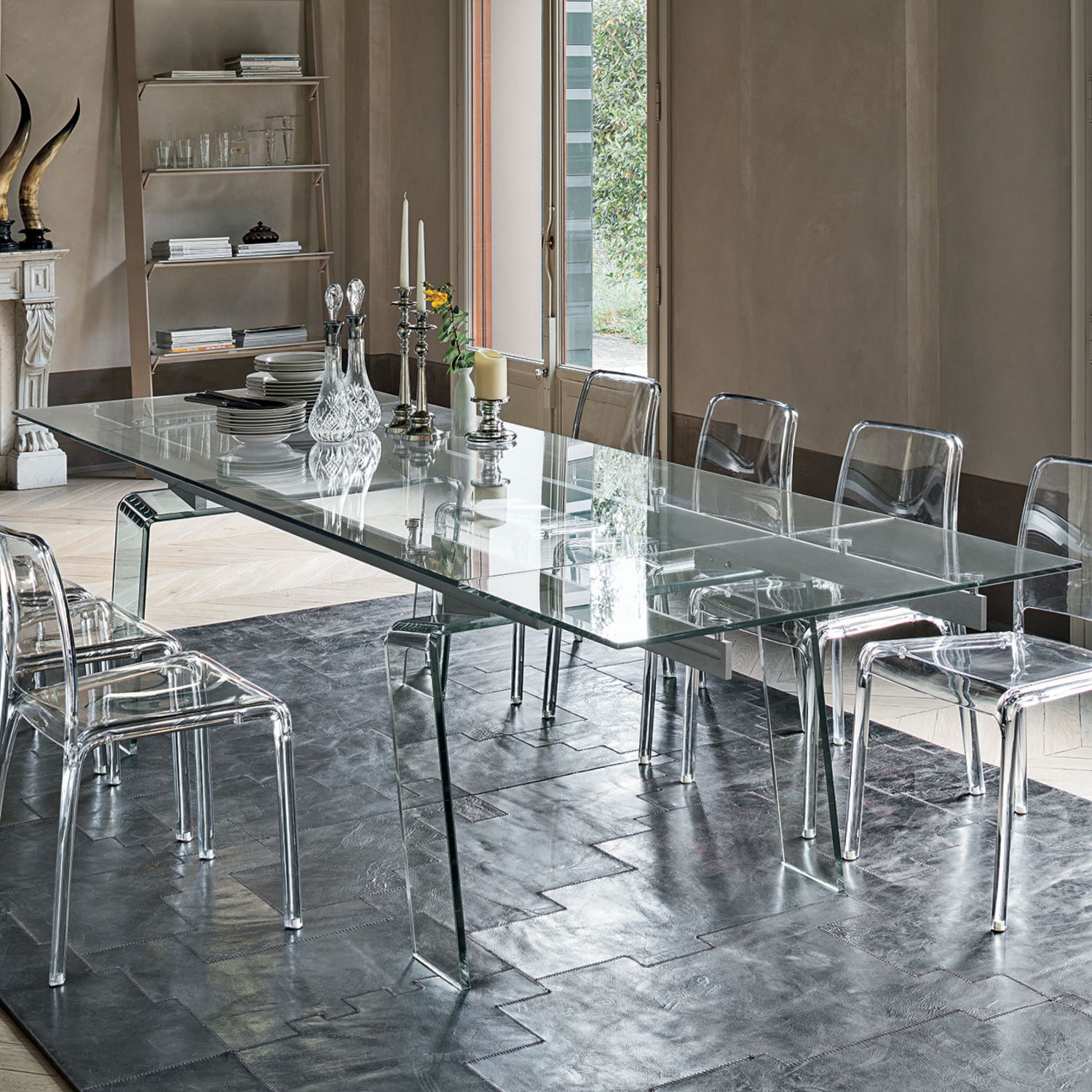 Crystal Plus Extendable Table by Target Point