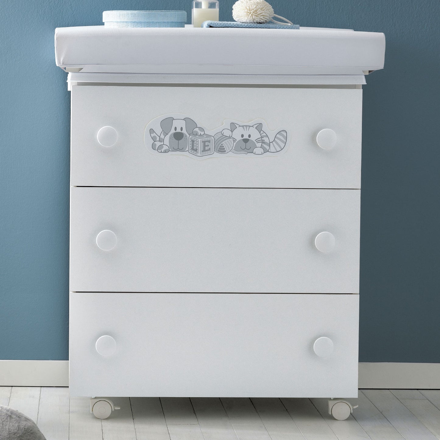 Leo Chest of Drawers with Baby Bath Changing Table by Pali