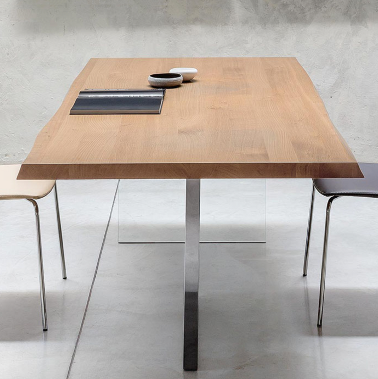 Cubric Table by Riflessi Lab