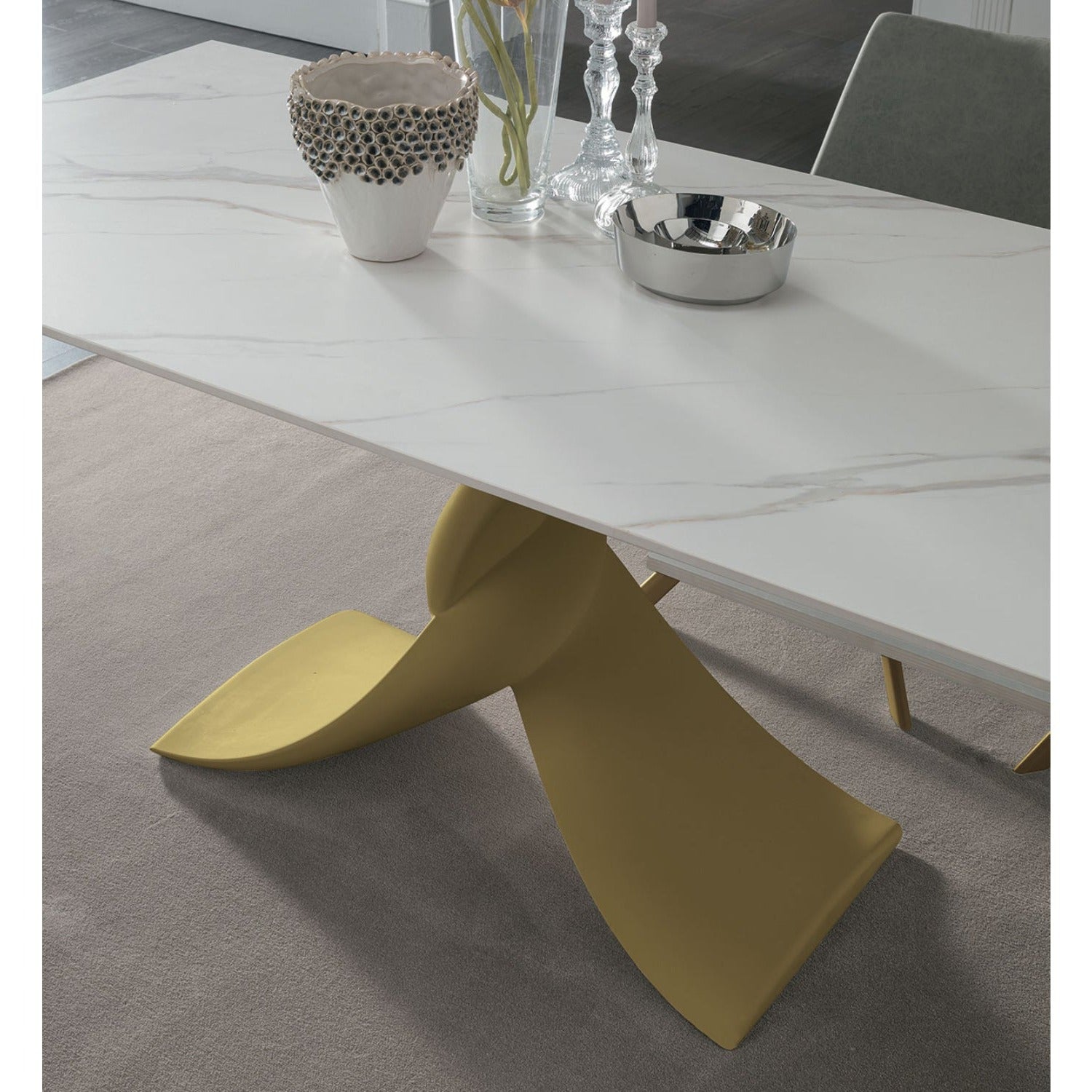 Twist Rectangular Shaped Extendable Table by Target Point