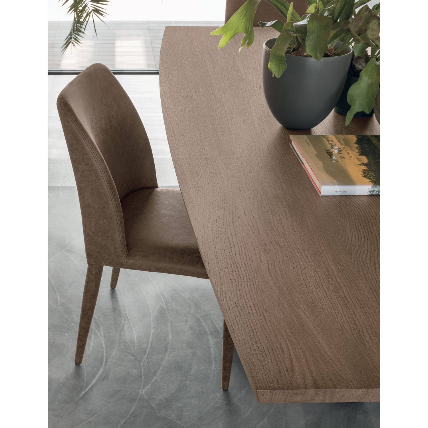 Zed fixed or extendible dining table by Target Point