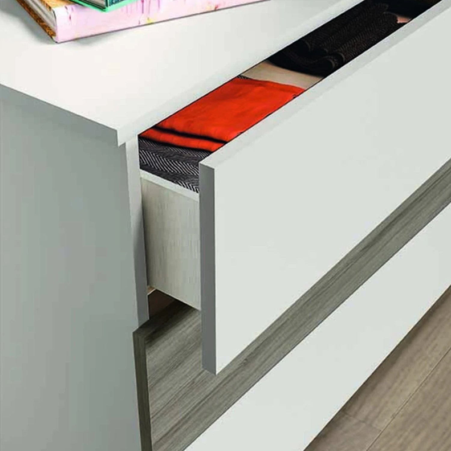 Ambra Collection Dresser 3 Drawers
