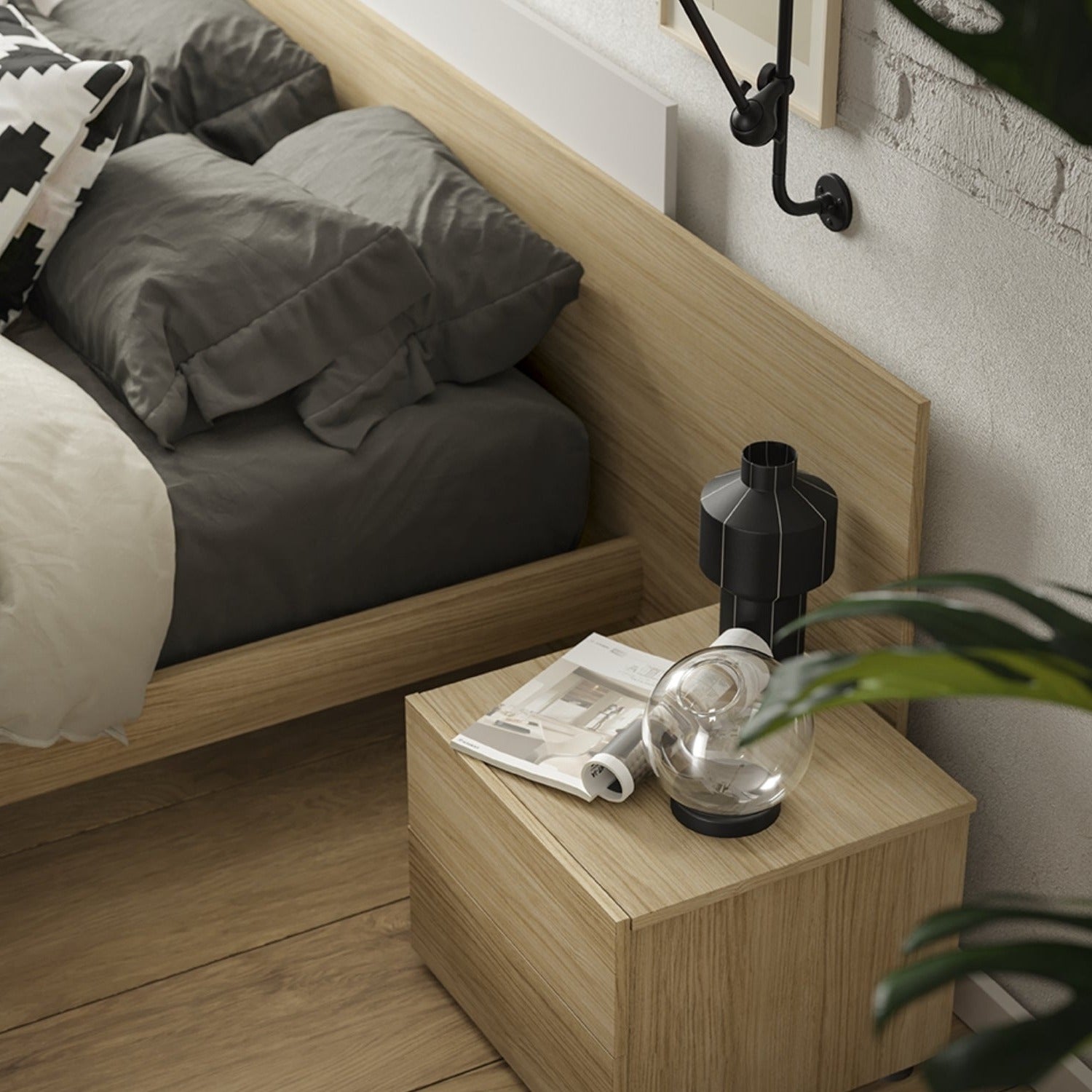Dama Wooden Bed by Santa Lucia