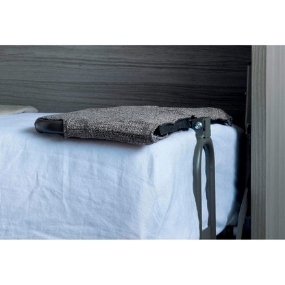 IM20-12 Foldaway Bed by Clever