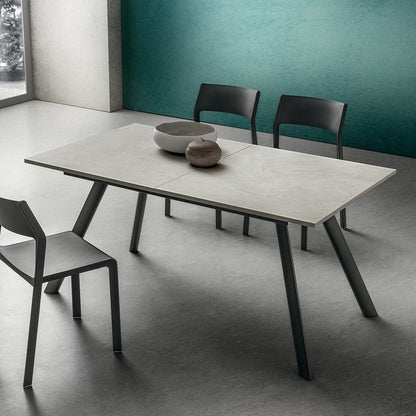 Neil modern extending dining table by La Primavera - myitalianliving